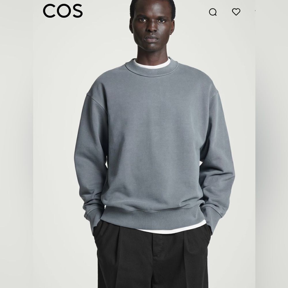 COS Men's Navy BlueCrewneck Sweatshirt